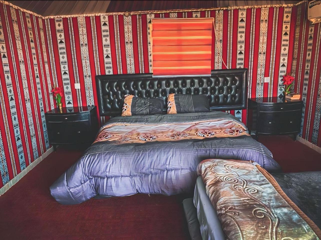 Rum Royal Flower Luxury Camp 와디럼 외부 사진