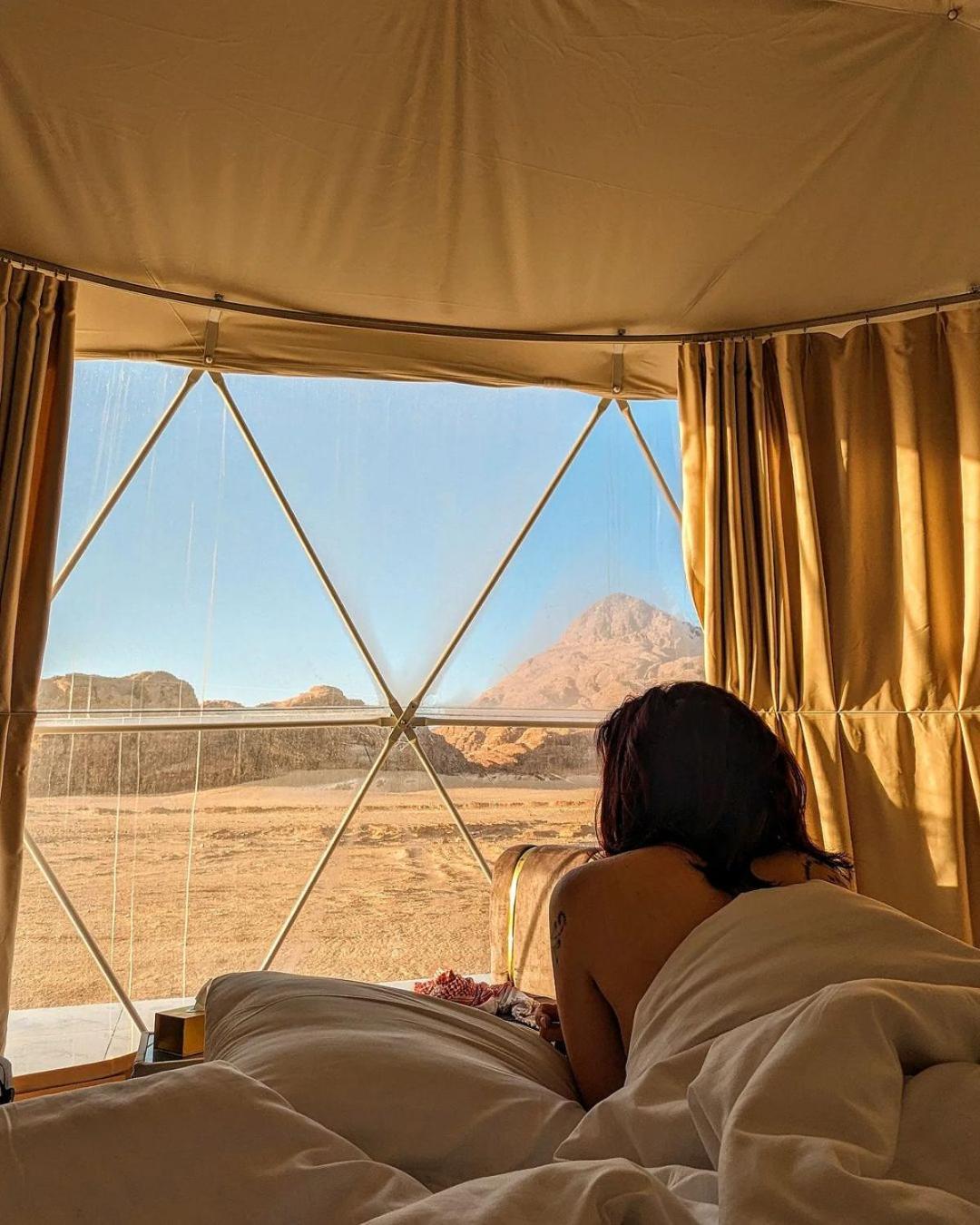 Rum Royal Flower Luxury Camp 와디럼 외부 사진